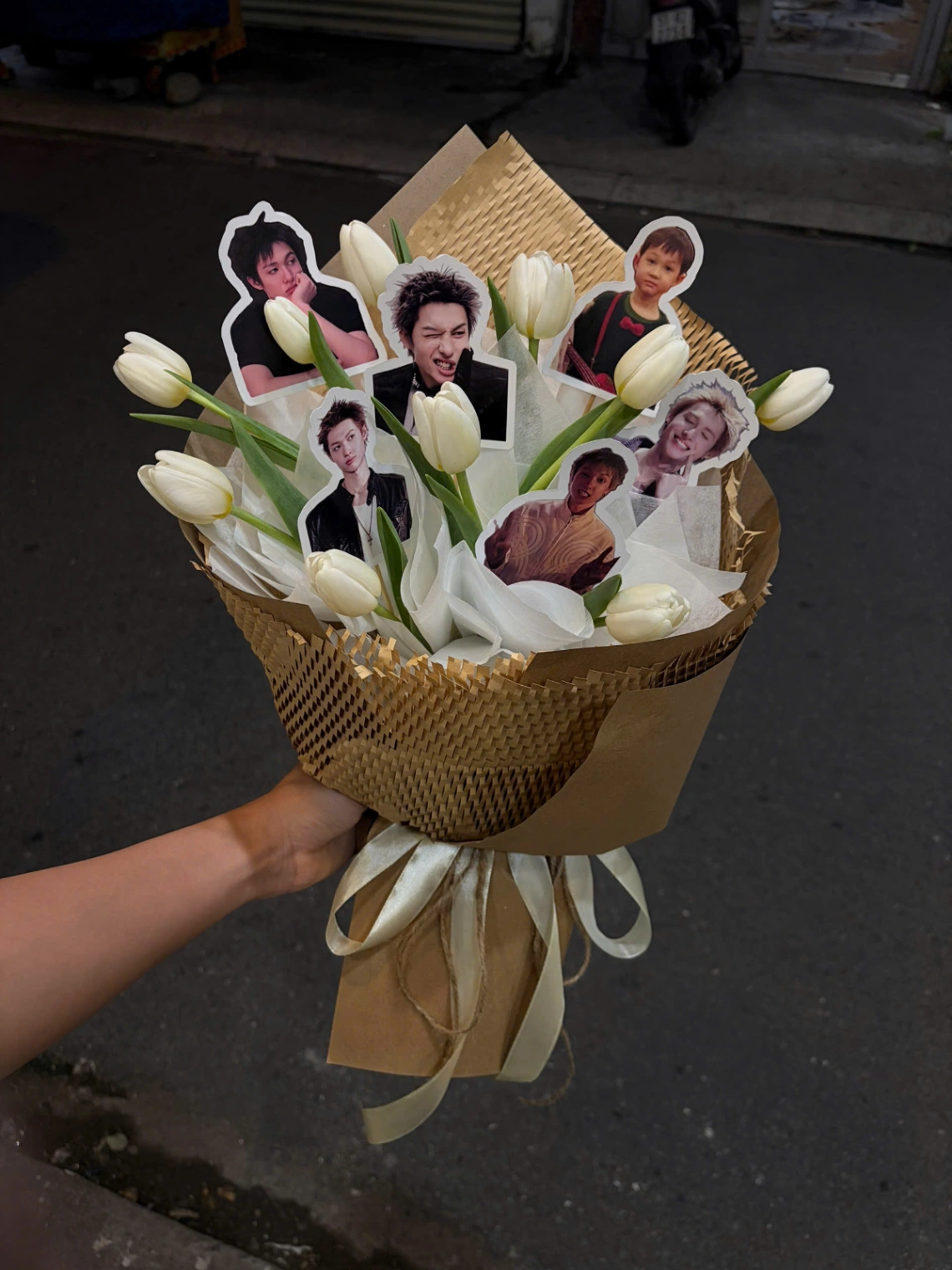 Tulip Idol - Ảnh theo yêu cầu 4