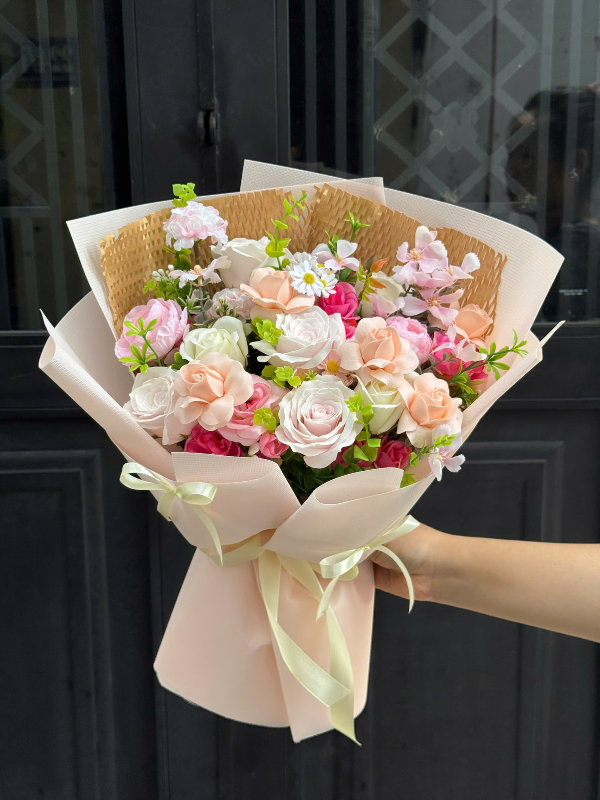 Bó Hoa Lụa Mix Hoa Sáp Mẫu 2